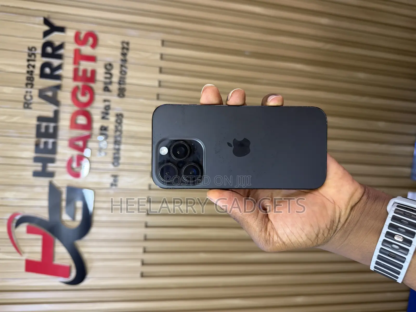 Apple iPhone 16 Pro 128 GB Black