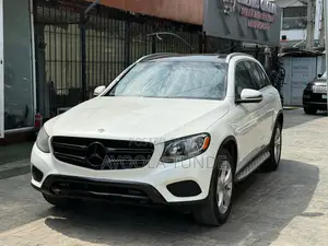 Mercedes-Benz GLC-Class 2017 White