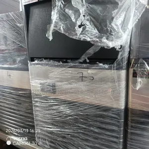 Ice Cube Maker 71cube