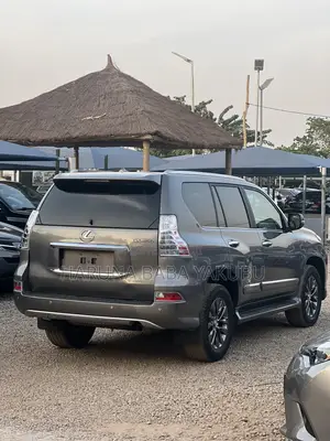 Lexus GX 460 Base 2017 Gray