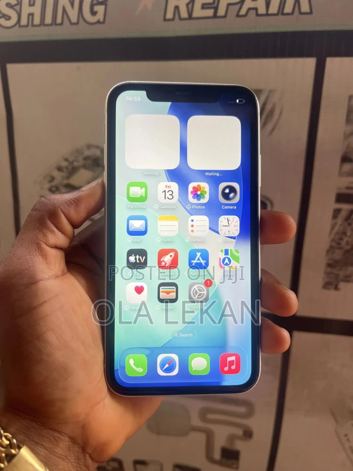 Apple iPhone 11 64 GB White