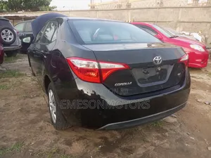 Toyota Corolla LE 4dr Sedan (1.8L 4cyl CVT) 2016 Black