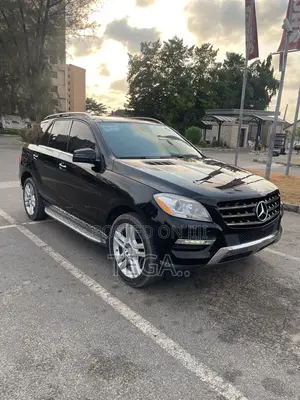 Mercedes-Benz M Class ML350 4MATIC 4dr SUV AWD (3.5L 6cyl 7A) 2015