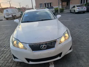 Lexus IS 250 Automatic 2012 White