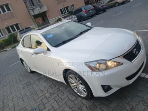 Lexus IS 250 Automatic 2012 White