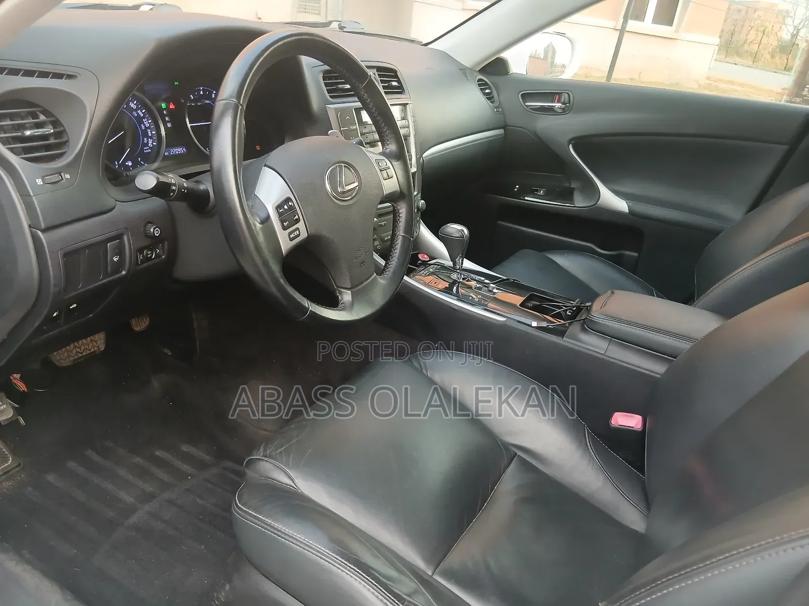 Lexus IS 250 Automatic 2012 White