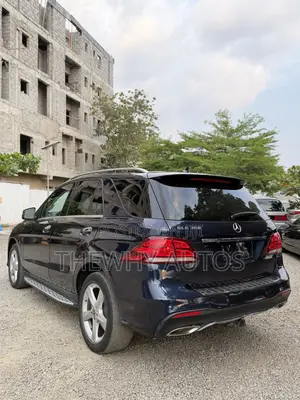 Mercedes-Benz GLE-Class GLE 350d 4MATIC 2017 Blue
