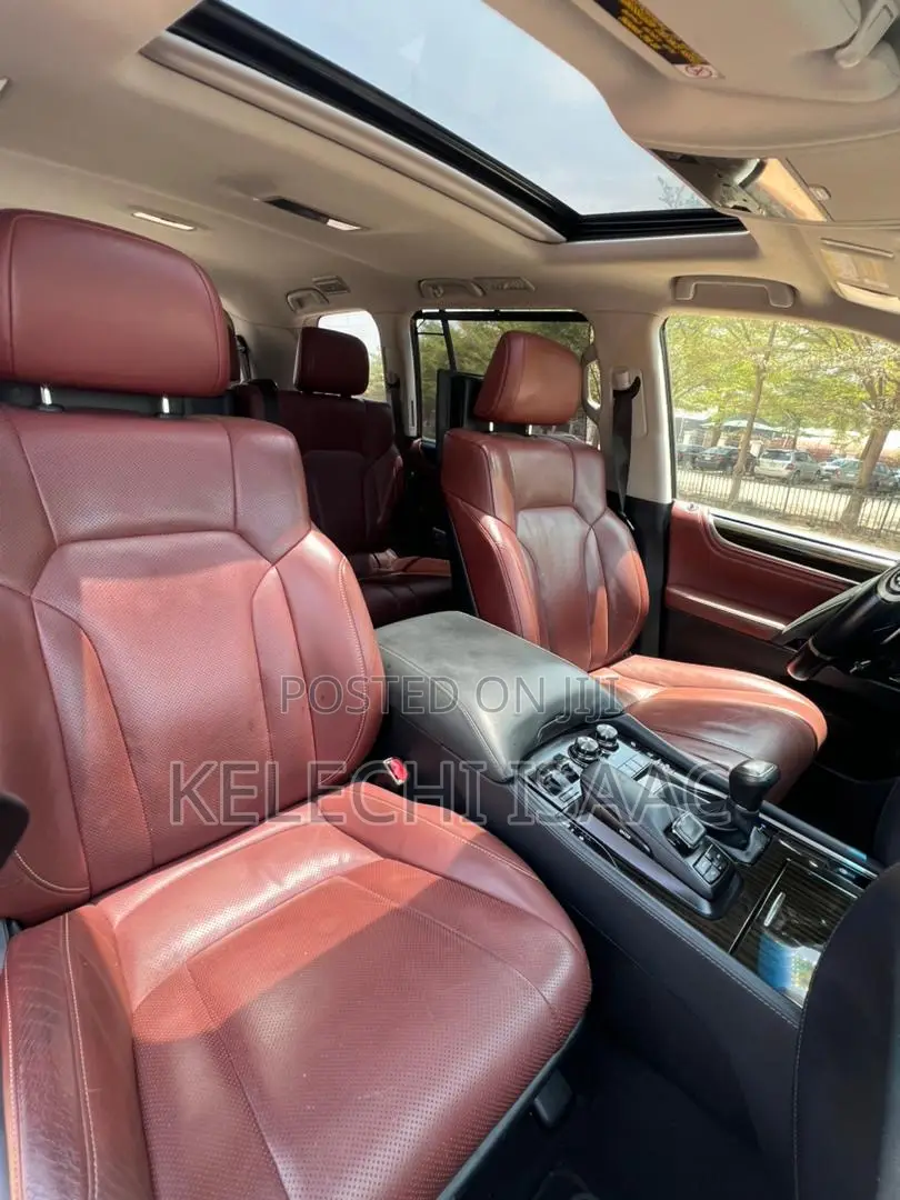Lexus LX 570 AWD 2016 Black