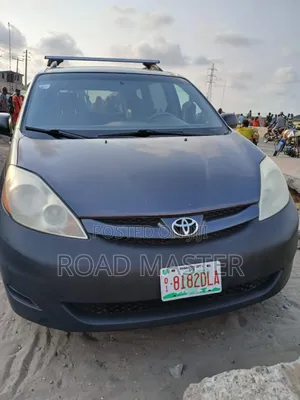 Toyota Sienna 2006 Gray
