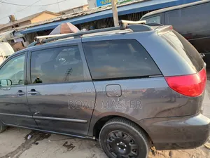Toyota Sienna 2006 Gray