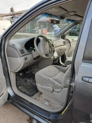 Toyota Sienna 2006 Gray