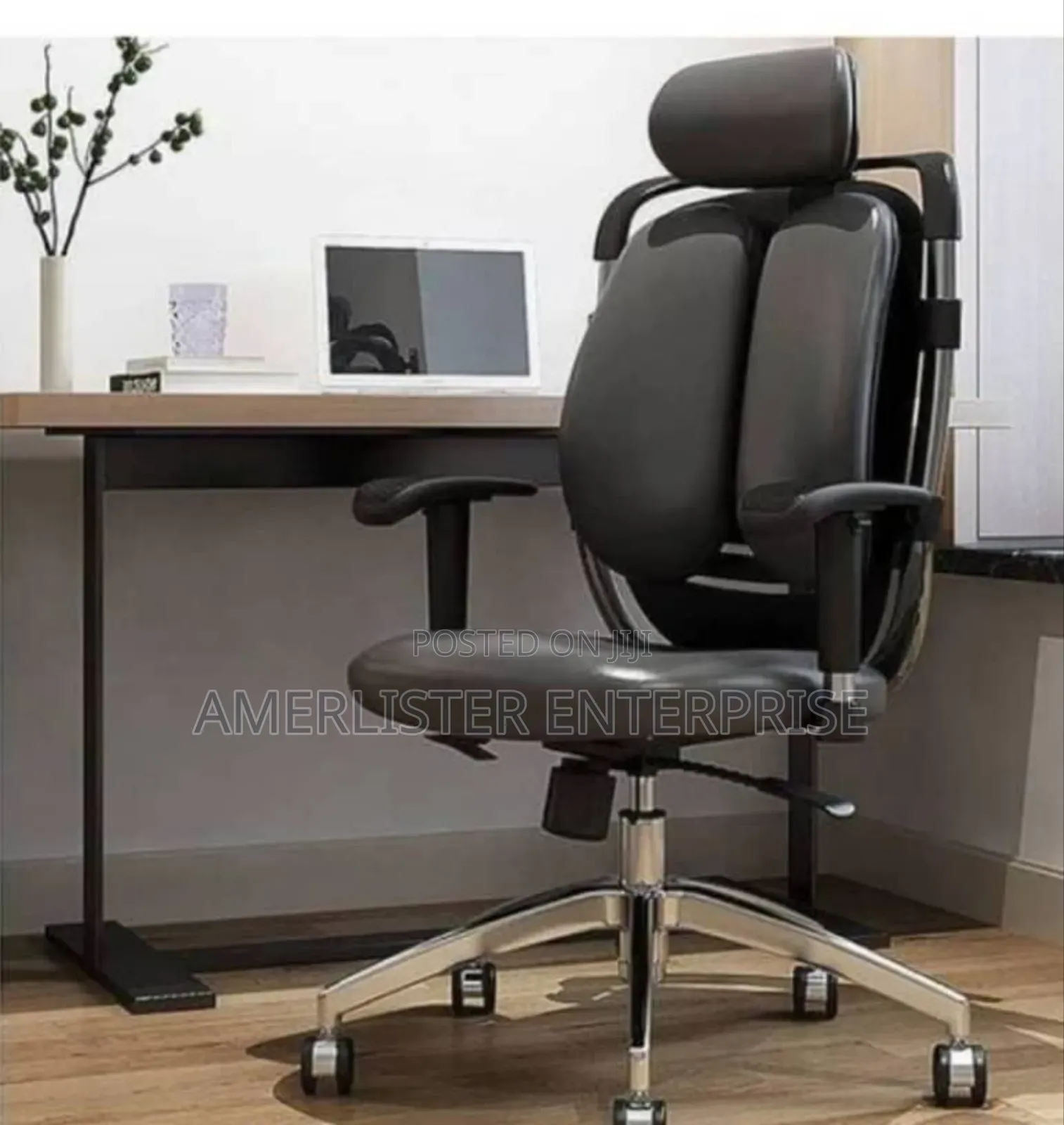 Kidney Office Chair