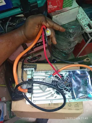 Digital Battery Charger