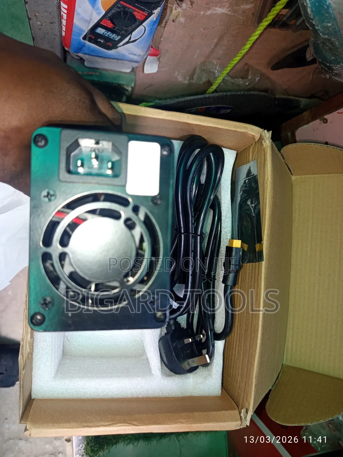 Digital Battery Charger