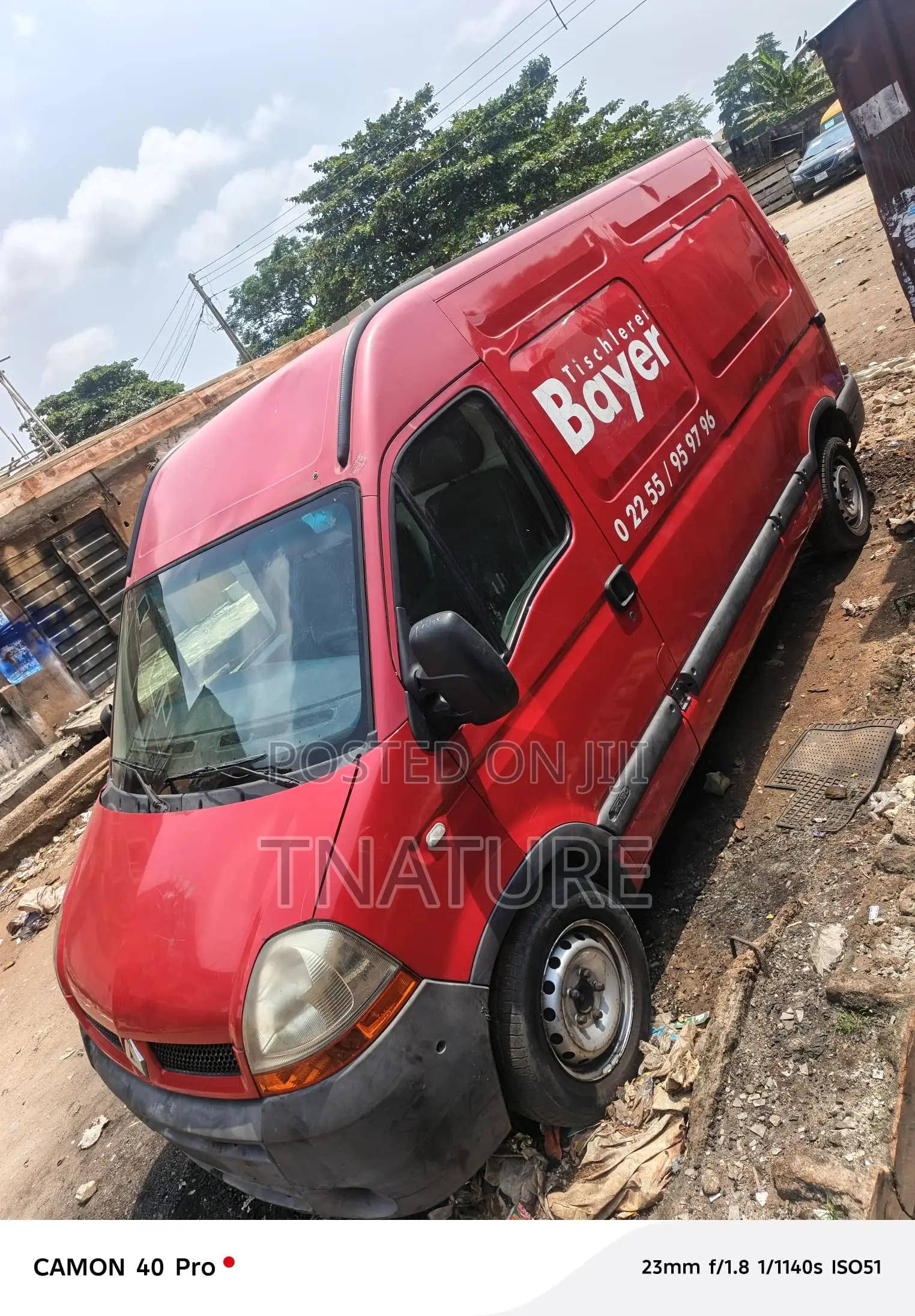 Renault Master 2009 Red