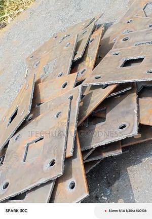 Base Plate Available in All Sizes and Thickness