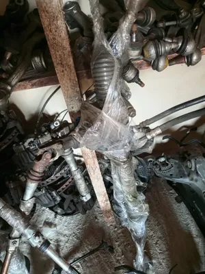 All Type Mercedes Parts Such as the Large Parts