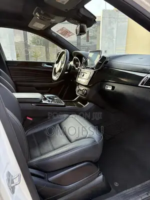 Mercedes-Benz GLE-Class 2016 White