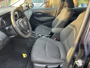 Toyota Corolla LE 2022 Blue