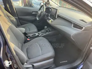 Toyota Corolla LE 2022 Blue