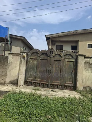 3bdrm Block of Flats in Aloba Ipaja Lagos, Alimosho for sale