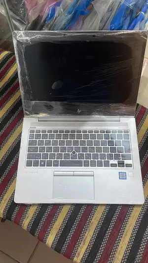 Laptop HP EliteBook 830 G5 8GB Intel Core i5 SSD 256GB