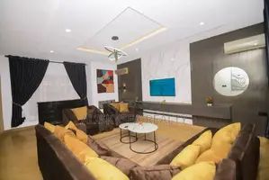 Luxury 3-Bedroom Daily Rental at Orchid Road