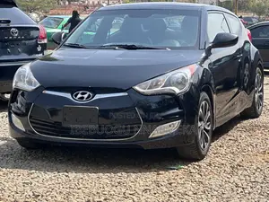 Hyundai Veloster 3dr Hatchback w/Black Interior (1.6L 4cyl 6M) 2014