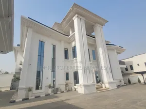 8bdrm Mansion in Guzape District for sale