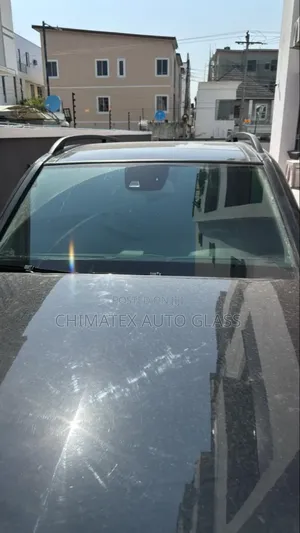 Glk350 2014 Last Badge Windscreen Glass Double Camera Available