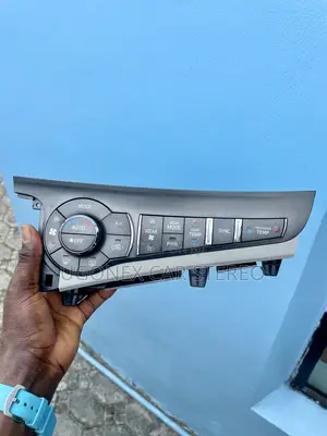 2011-15 Toyota Sienna a/C Control Panel
