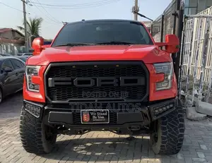 Ford F-150 XLT 4x4 SuperCrew Cab Styleside 6.5 ft. box 157 in. WB 2017
