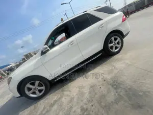 Mercedes-Benz M Class ML 350 4Matic 2012 White