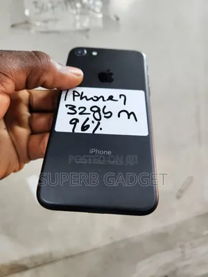 Apple iPhone 7 32 GB Black