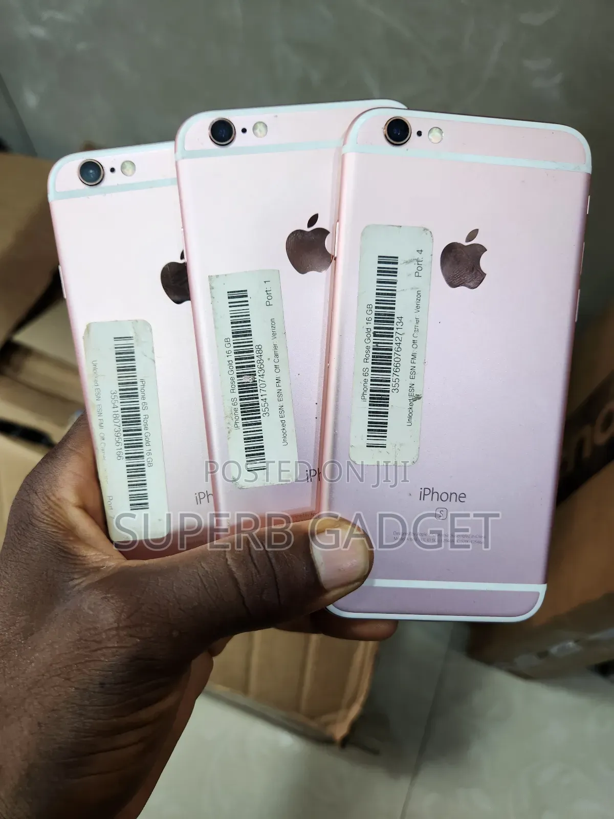 Apple iPhone 6s 32 GB Gold