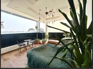 5 Bedroom Smart Airbnb