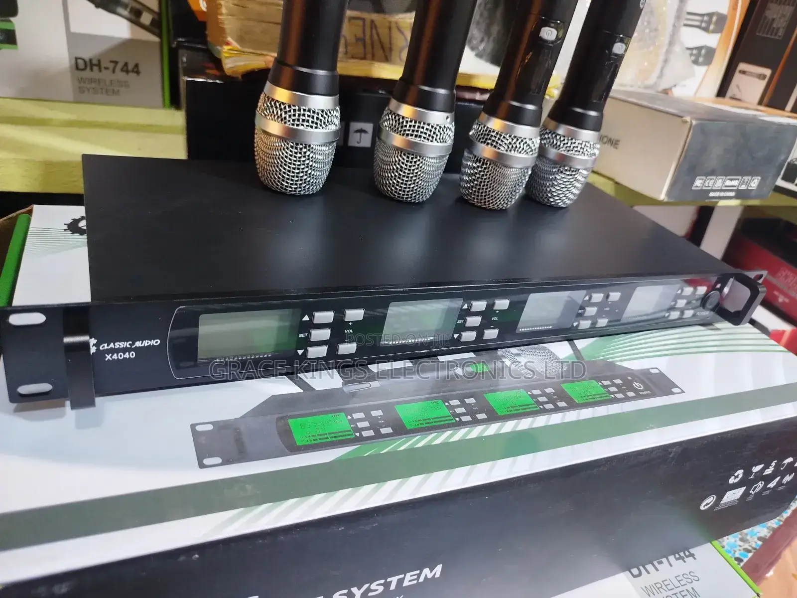 Classic Audio 4in1 Wireless Microphone