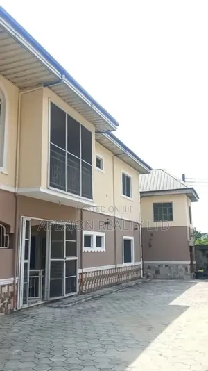 2bdrm Block of Flats in Farm Road 2 Estate for sale
