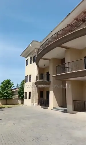 3bdrm Mansion in Maitama Abuja for sale