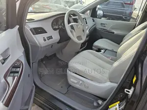 Toyota Sienna Limited 7 Passenger 2011 Black