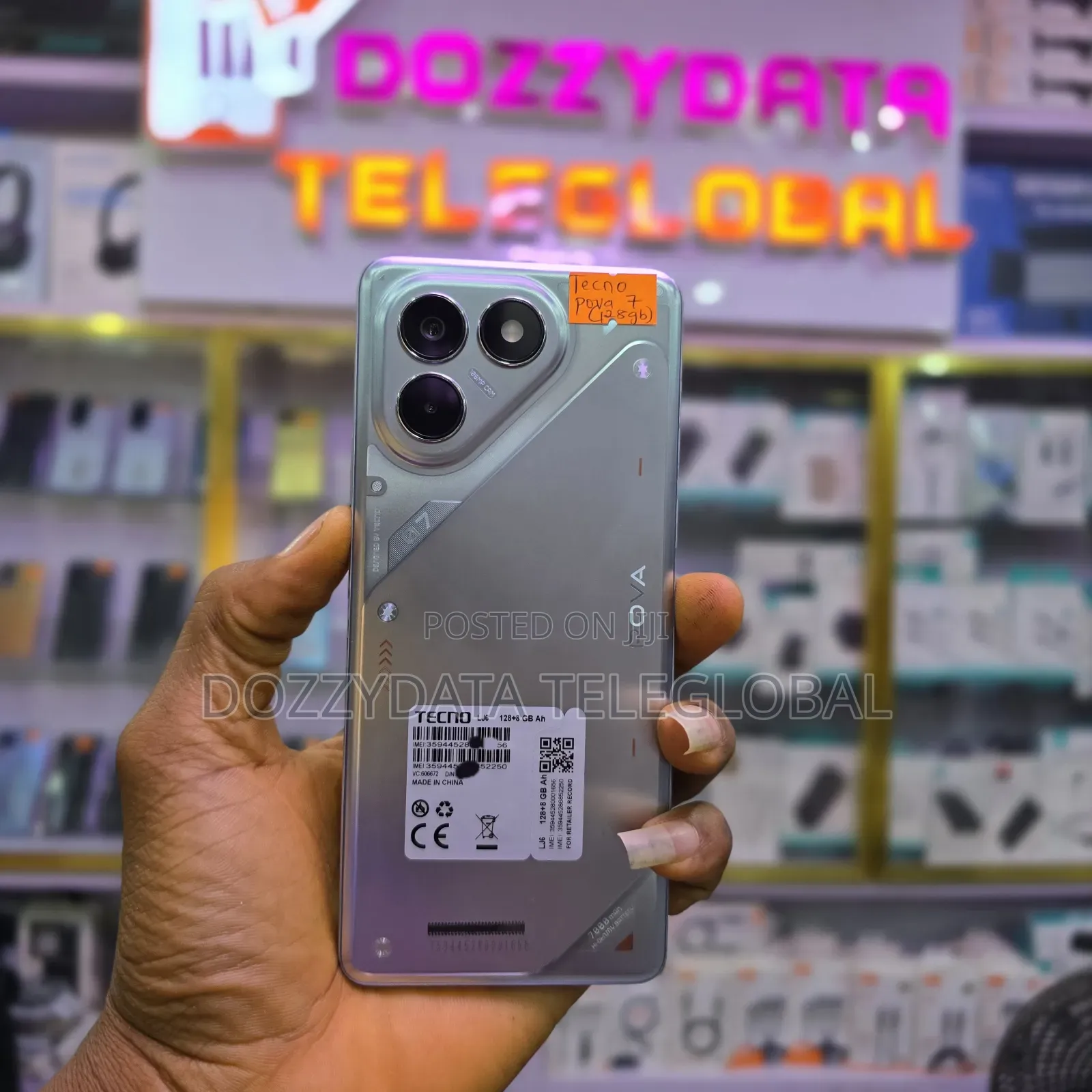 Tecno Pova 7 Pro 5G 128 GB Silver