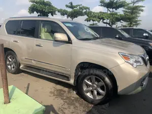 Lexus GX 460 Premium 2012 Gold