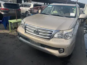 Lexus GX 460 Premium 2012 Gold