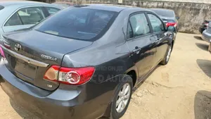 Toyota Corolla LE 4dr Sedan (1.8L 4cyl 4A) 2010 Gray