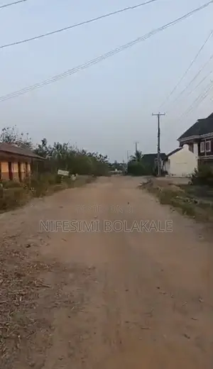 4plots of Land at Ologolo Estate, Alafara Beside Ajimobi Estate