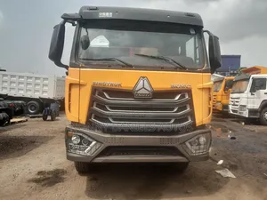 Covid 19 Howo 12 Tyres Dump Truck