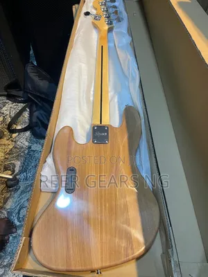 Fender Jazz Bass 5 Strings Active