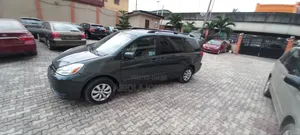 Toyota Sienna CE 2005 Blue
