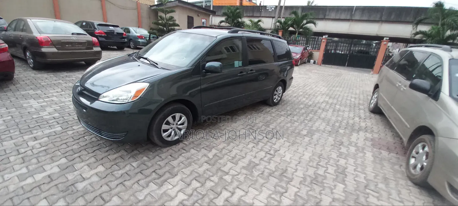 Toyota Sienna CE 2005 Blue