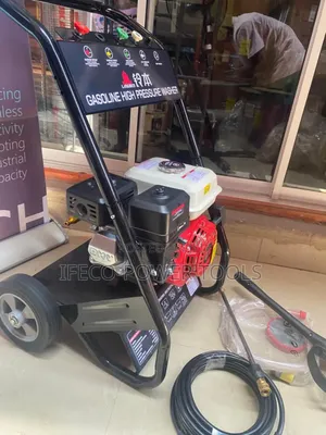Gasoline Pressure Washer a Portable, High-Pressure Cleaning Machine